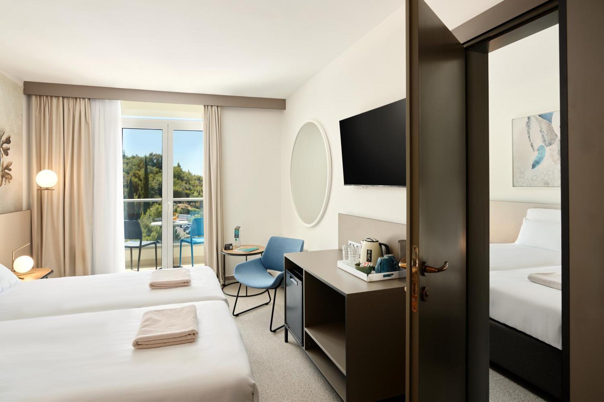 Maistra Select Astarea Hotel Mlini Bilik gambar